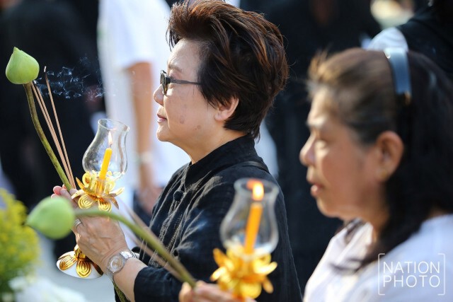 เวียนเทียน... ที่วัดราชบพิธสถิตมหาสีมาราม