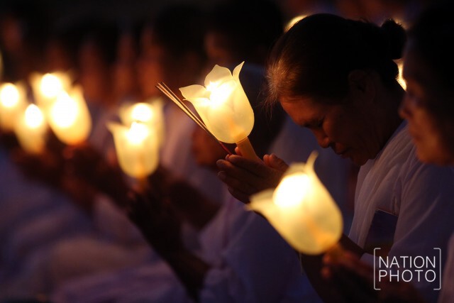 เวียนเทียน...ที่วัดทิพย์สุคนธาราม กาญจนบุรี