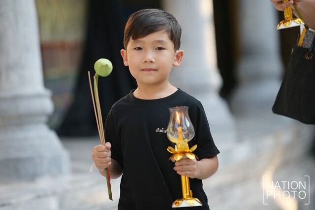 เวียนเทียน... ที่วัดราชบพิธสถิตมหาสีมาราม