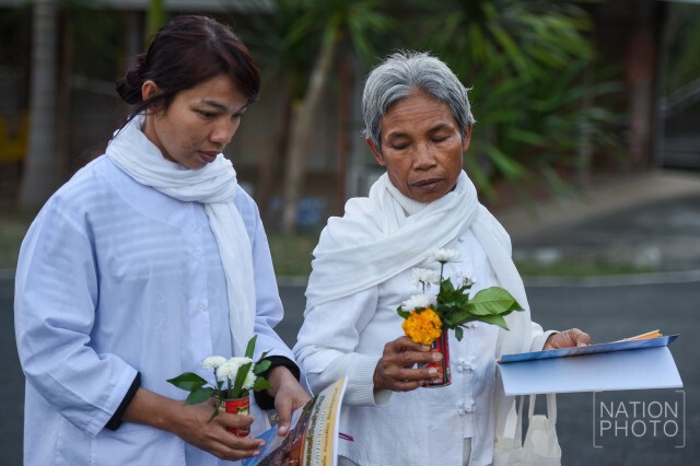 พุทธศาสนิกชนบุรีรัมย์ ร่วมสวดมนต์ เนื่องในวันมาฆบูชา
