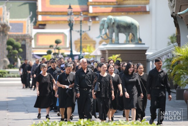 ประชาชนเข้าสักการะพระบรมศพฯ