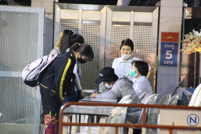 ศิษย์"ธรรมกาย" พร้อมกระเป๋าสัมภาระ
ทยอยเดินทางเข้าวัด-เข้มงวดบุคคลเข้าออก