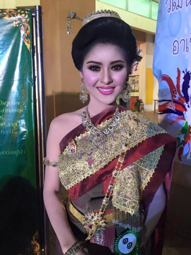 เจอแล้ว! เด็กปั๊ม"จุ๊บ จุ๊บ"
บอกเลยน่ารักสุดๆ