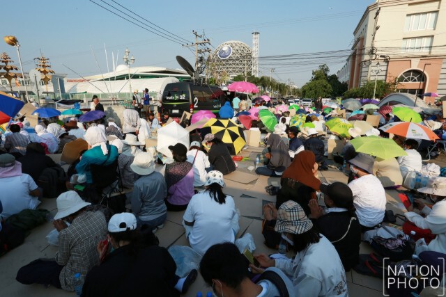 นาทีต่อนาที 18 ชม.
ปฏิบัติการจับ "ธัมมชโย" วันนี้ไม่เจอ พรุ่งนี้ 8 โมงลุยใหม่!