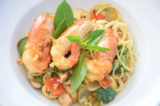 Vabua Restaurant ร้านอาหารไทย-ซีฟู้ด เปิดตลอด 24 ชั่วโมง ลาดพร้าว 130