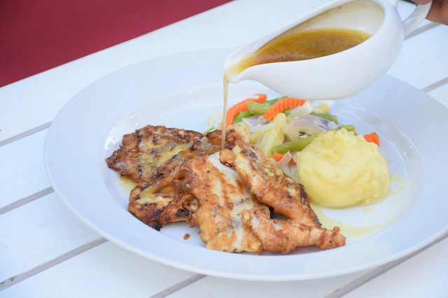 Vabua Restaurant ร้านอาหารไทย-ซีฟู้ด เปิดตลอด 24 ชั่วโมง ลาดพร้าว 130