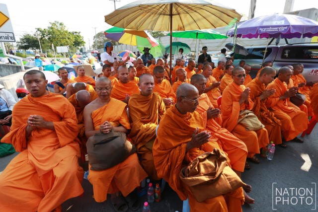 นาทีต่อนาที 18 ชม.
ปฏิบัติการจับ "ธัมมชโย" วันนี้ไม่เจอ พรุ่งนี้ 8 โมงลุยใหม่!