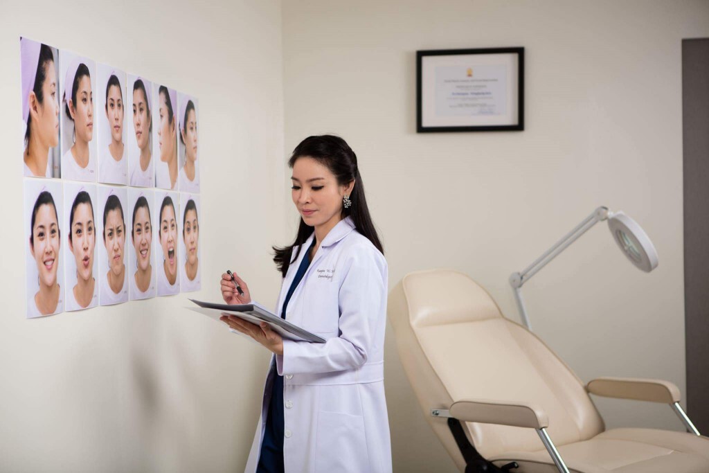Nation Healthy : ทุกปัญหาผิวเป็นเรื่องง่าย ด้วย Dermatologist คนเก่ง คุณหมออุ๋ม แห่ง เทอร่าคลินิก
