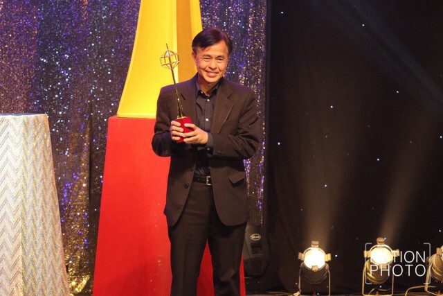 "ไพร์มไทม์ กับ เทพชัย" รับรางวัลโทรทัศน์ทองคำ
