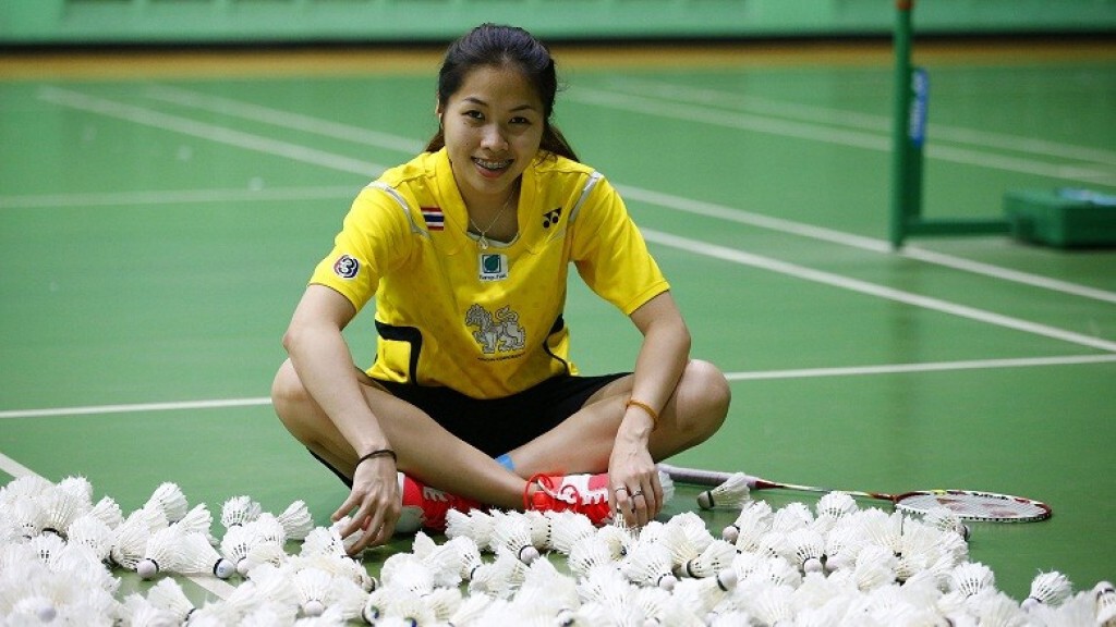 "น้องเมย์" เจ็บถอนแข่งแบด"สุรนารีเกมส์" "น้องเมย์" เจ็บถอนแข่งแบด"สุรนารีเกมส์"