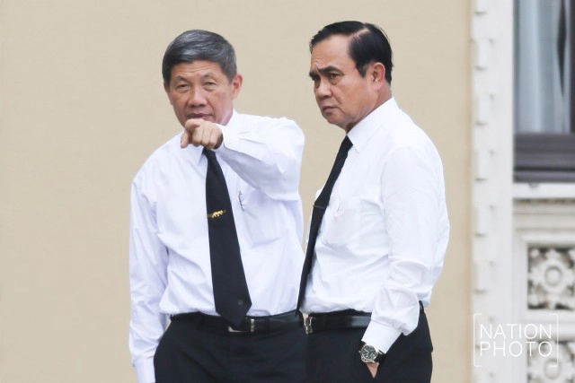 นายกฯ ติดงานช่วงเย็น ยืนดูข้าราชการออกกำลังกายประจำสัปดาห์