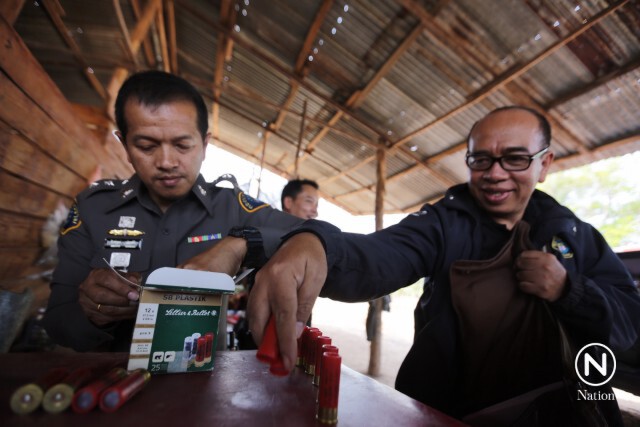 กองปราบฯลุยตรวจที่ดินกำนันต.ทุ่งโพธิ์ บุกรุกอช.ทับลาน ลอบปลูกมันสำปะหลัง-ยูคาลิปตัสกว่า 1,000ไร่