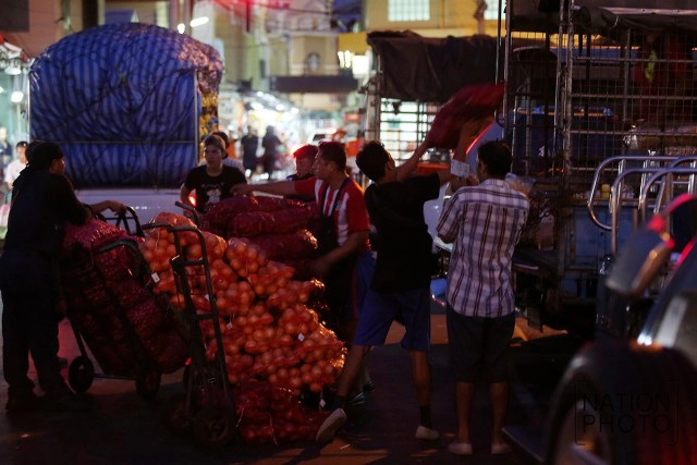 ปากคลองตลาด "ตลาดที่ไม่เคยหลับ"