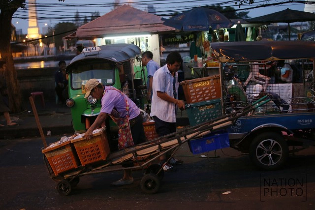 ปากคลองตลาด "ตลาดที่ไม่เคยหลับ"