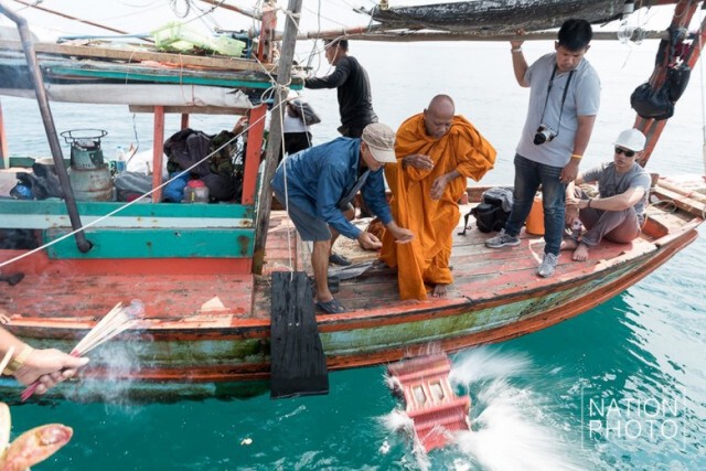 จากศาลพระภูมิเก่า
สู่การสร้างบ้านทรงไทยให้ปลา