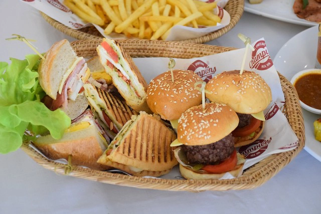 Chic-in  : Novotel Hua Hin Cha Am Beach Hotels & Resorts