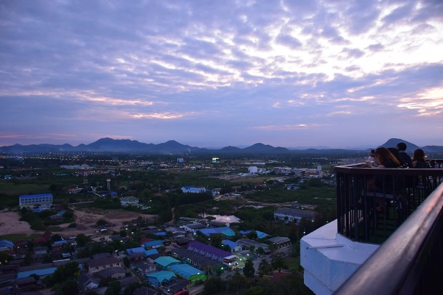 Chic-in  : Novotel Hua Hin Cha Am Beach Hotels & Resorts