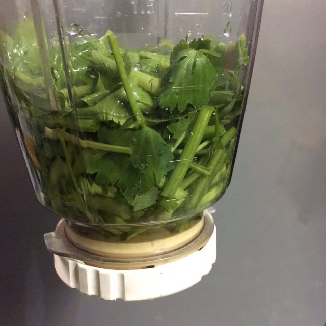 "คื่นช่าย" ผักใบเขียว สรรพคุณเพียบ