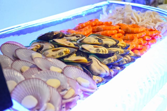 อร่อยปักหมุด : ซีฟู้ด บัคเก็ต  จัดหนักจัดเต็มเอาใจคนรักอาหารทะเล โรงแรม เดอะ สุโกศล กรุงเทพ