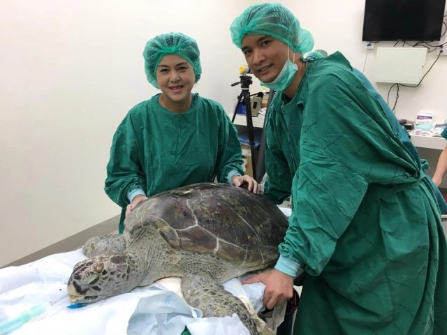 เปิดภาพจากห้องผ่าตัด... จากใจทีมแพทย์ผู้ช่วยชีวิต"เจ้าออมสิน"