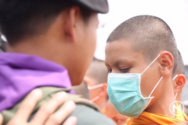ชุลมุน! ประจันหน้า
ศิษย์ธรรมกาย-จนท.
หวังบุกตลาดกลางคลองหลวง