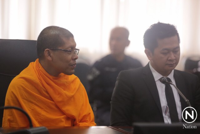 "พระสนิทวงศ์" เข้าพบกองปราบฯแล้ว
