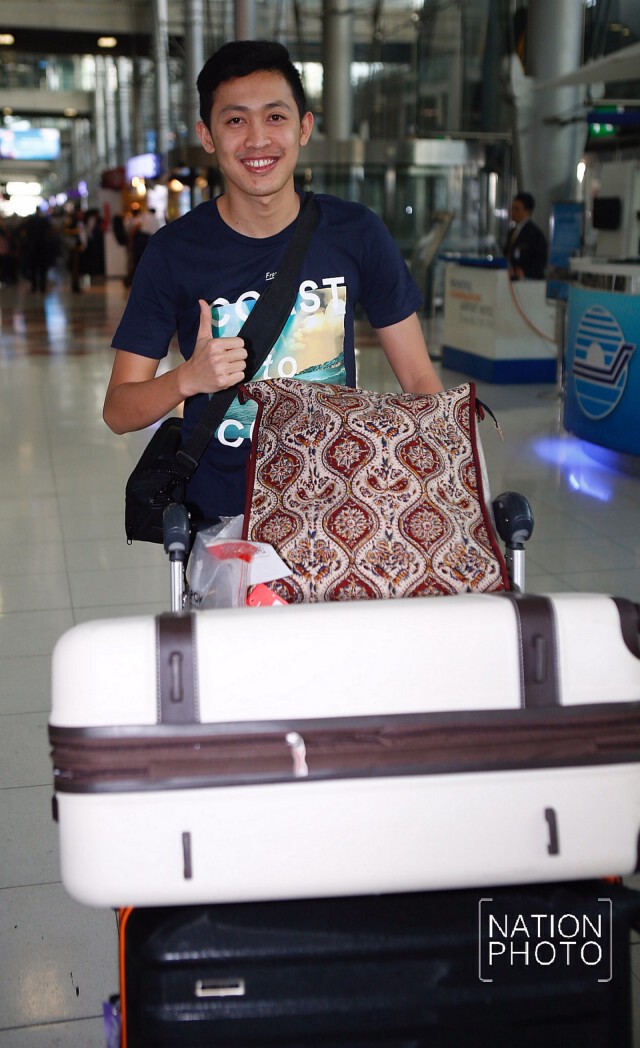 "เจ้าอาร์ม" กลับถึงไทยแล้วเช้านี้