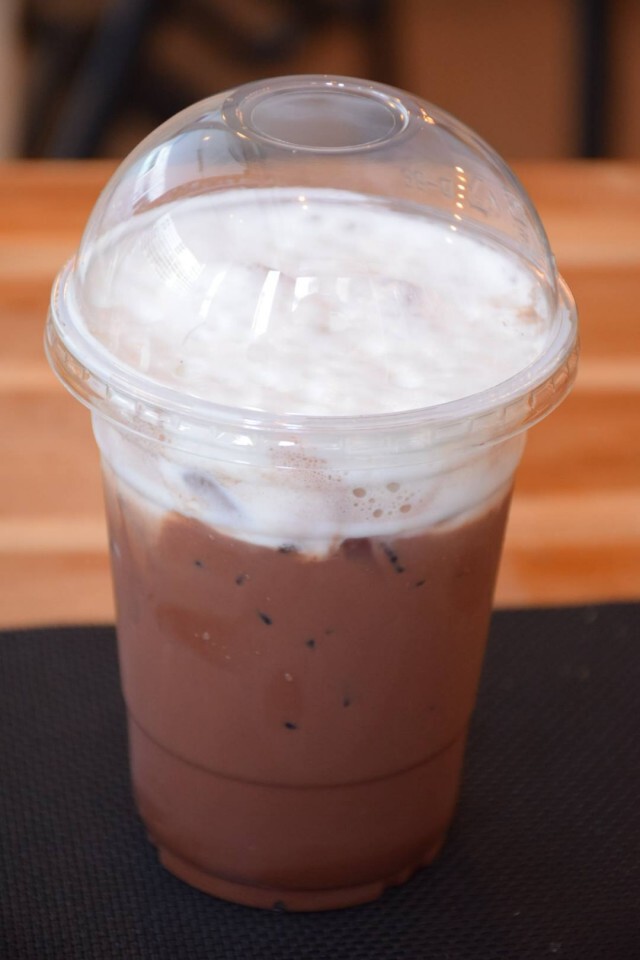 Wellall Cafe  คาเฟ่เก๋ ซอยรามคำแหง 105/1 จากเครือข่ายคนรักสุขภาพ เมนูอร่อยเพื่อสุขภาพ