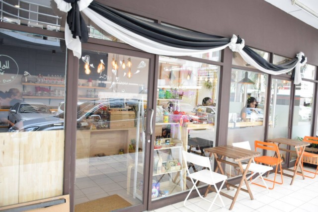 Wellall Cafe  คาเฟ่เก๋ ซอยรามคำแหง 105/1 จากเครือข่ายคนรักสุขภาพ เมนูอร่อยเพื่อสุขภาพ