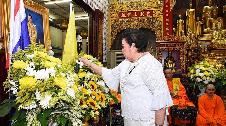 ฉลองโล่รางวัลพระราชทาน “มหิดลวรานุสรณ์” ปี 2558