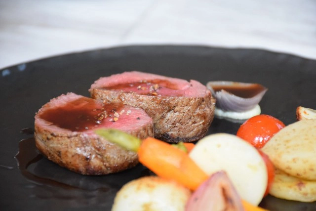 อร่อยปักหมุด : เมนูสุดสร้างสรรจากวานิลลา ที่ห้องอาหารลีลาวดี โรงแรม Movenpick Bangkok Sukhumvit