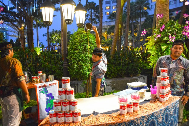 อร่อยปักหมุด : สัมผัสรสชาติอาหารไทยและตลาดริมน้ำ ณ ห้องอาหารไทยศาลาทิพย์ โรงแรมแชงกรี-ลา กรุงเทพฯ