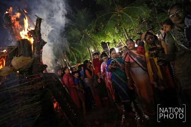 ภาพชุด "พิธีจุดกองไฟ"