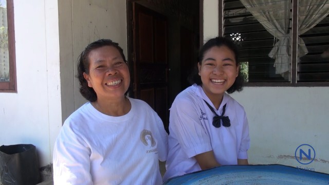 น้ำใจสองแถว.. 
เผยเรื่องราวสุดประทับใจระหว่างคนขับรถสองแถวกับเด็กนักเรียนหญิงชั้นม.3