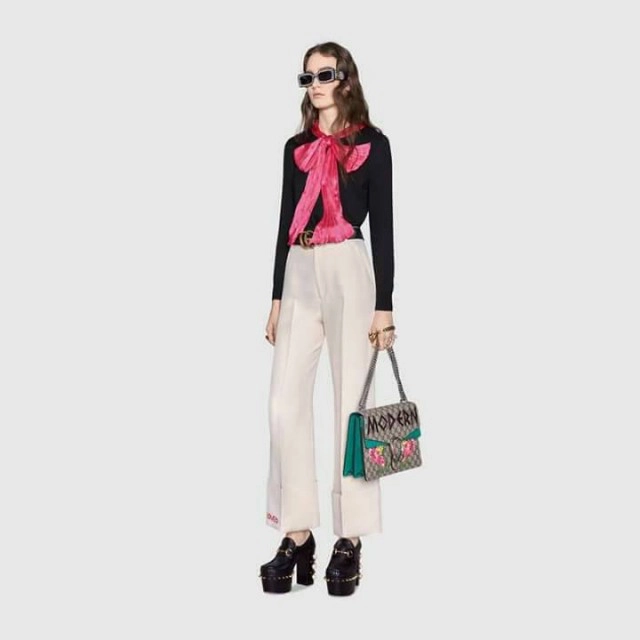 จับคู่สี matching เสื้อผ้า รับลมร้อน