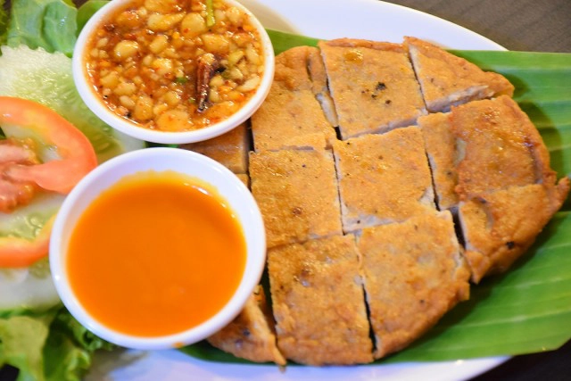 อร่อยปักหมุด : ก. ไก่ย่าง ร้านส้มตำไก่ย่างติดแอร์ กับไก่ย่างที่เป็นเอกลักษณ์ ลาดพร้าว 71