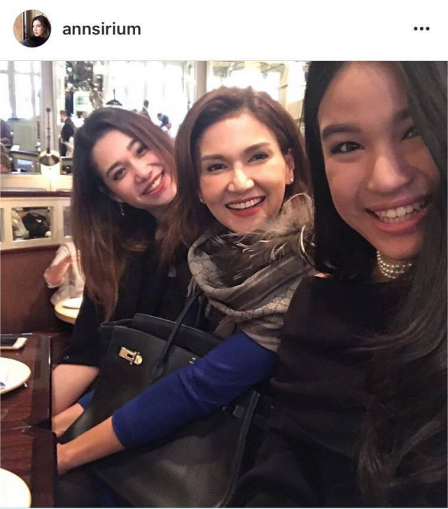 "แอน สิเรียม" ถ่ายภาพคู่ "นนนี่" ลูกสาวที่ลอนดอน สวยคู่แม่ลูก