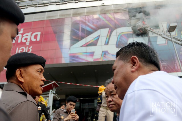 "คลิป - ภาพชุด" เหตุไฟไหม้ศูนย์การค้าฟอร์จูนทาวน์