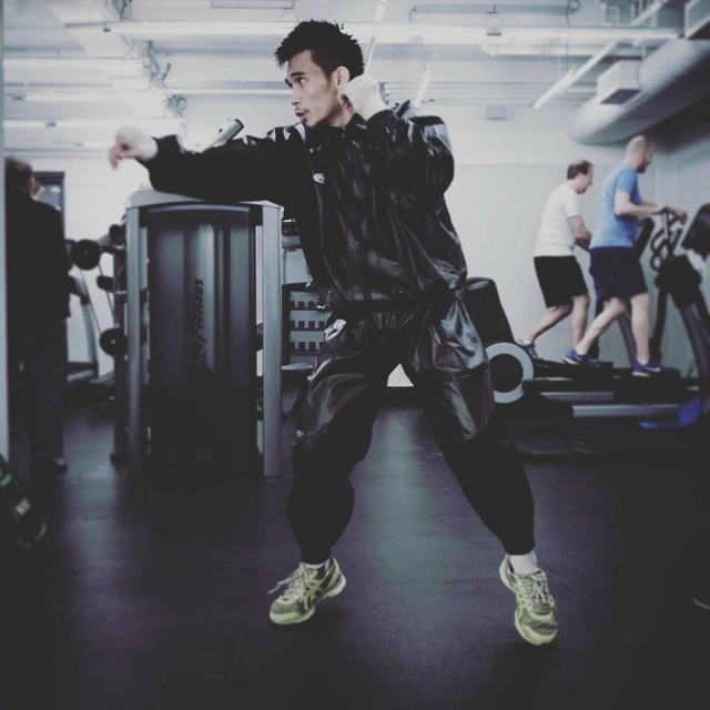 เส้นทางนักสู้ จากดินเป็นดาว
แหลม-ศรีสะเกษ นครหลวงโปรโมชั่น
จาก รปภ.-เก็บขยะขาย สู่แชมป์ขวัญใจคนไทย