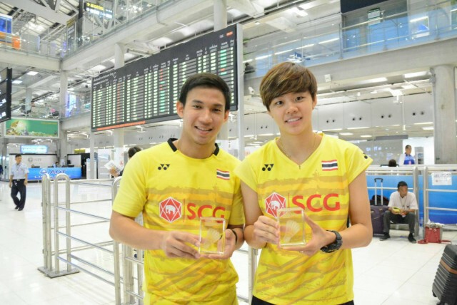 "บาส-ปอป้อ" ถึงไทย พร้อมลุยต่ออินเดีย โอเพ่น