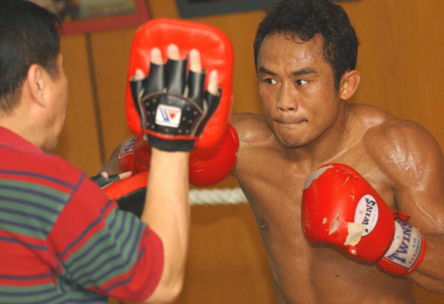 คนวงการมวย ซูฮก "ศรีสะเกษ" สุดยอดแชมป์นักสู้ผู้ยิ่งใหญ่