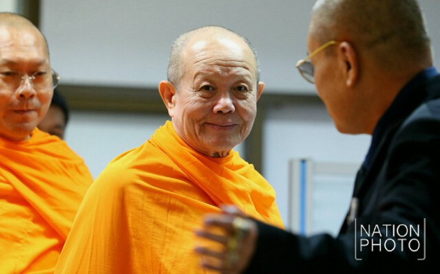 พระทัตตชีโว เข้าพบอัยการรับทราบข้อหา