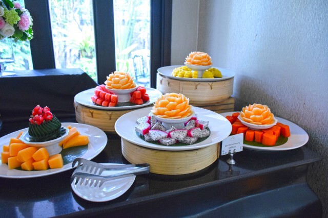 อร่อยปักหมุด : บัฟเฟ่ต์ข้าวแช่ตำรับโบราณพร้อมขนมหวาน ณ ห้องอาหารมิสสยาม โรงแรมหัวช้างเฮอริเทจ