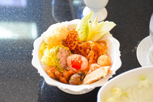 อร่อยปักหมุด : บัฟเฟ่ต์ข้าวแช่ตำรับโบราณพร้อมขนมหวาน ณ ห้องอาหารมิสสยาม โรงแรมหัวช้างเฮอริเทจ