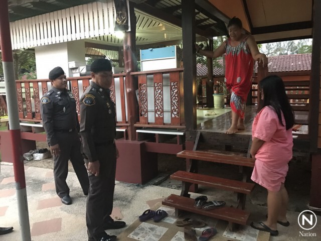 กองปราบสนธิกำลังทหาร  ปูพรมค้นตรวจบ้านผู้มีอิทธิพลจ.อุทัยธานี 30 จุด