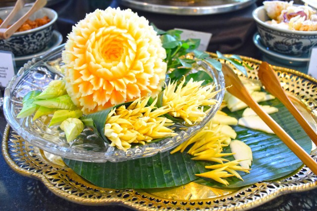 อร่อยปักหมุด : บัฟเฟ่ต์ข้าวแช่ตำรับโบราณพร้อมขนมหวาน ณ ห้องอาหารมิสสยาม โรงแรมหัวช้างเฮอริเทจ