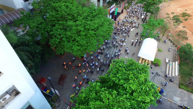 ภาพมุมสูงชุด ปั่น ปัน น้ำใจช่วยชาวใต้ @บางขุนเทียน