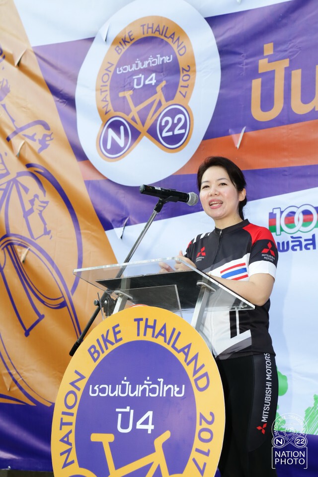 ภาพชุด ปั่น ปัน น้ำใจช่วยชาวใต้ @บางขุนเทียน