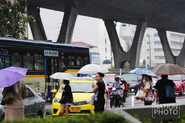 บางนา-ตราด สาหัส! จราจรติดขัด หลังฝนตก