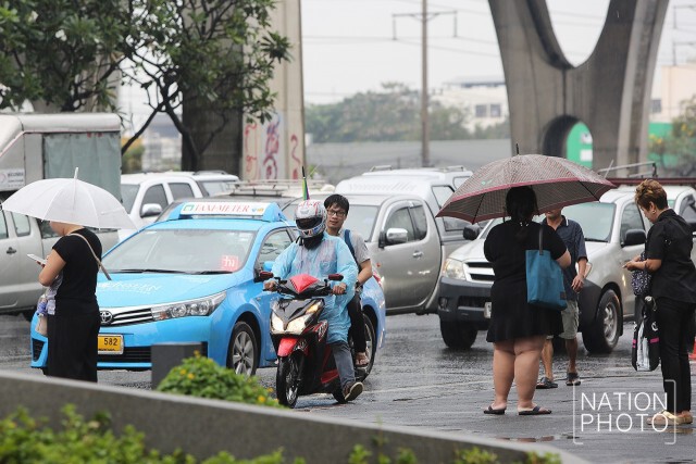 บางนา-ตราด สาหัส! จราจรติดขัด หลังฝนตก